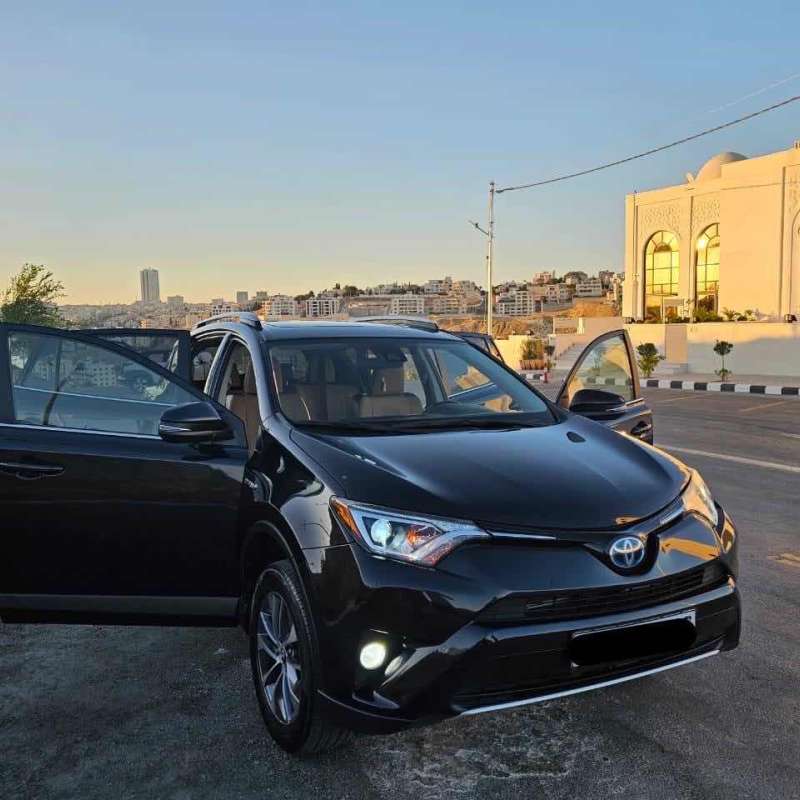 تويوتا راف4  بحالة الوكاله 