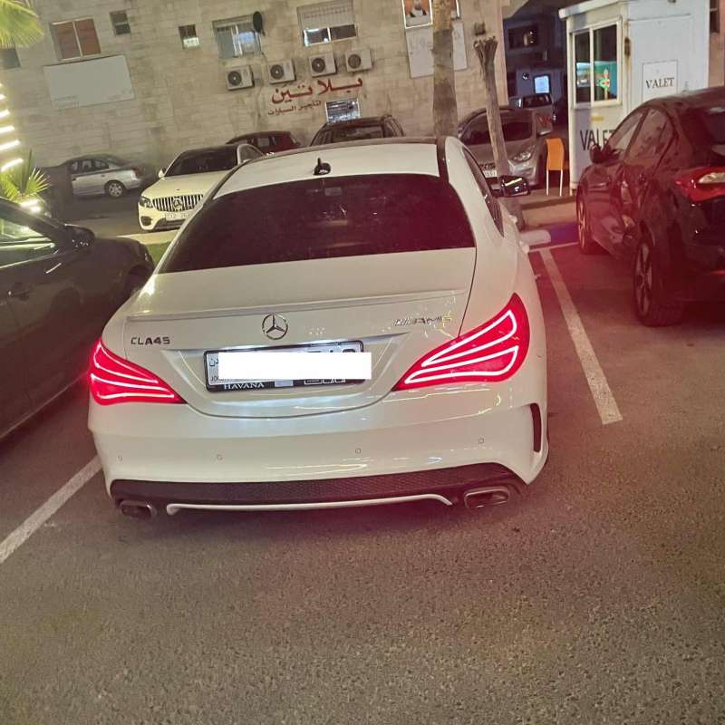 Mercedes cla 200