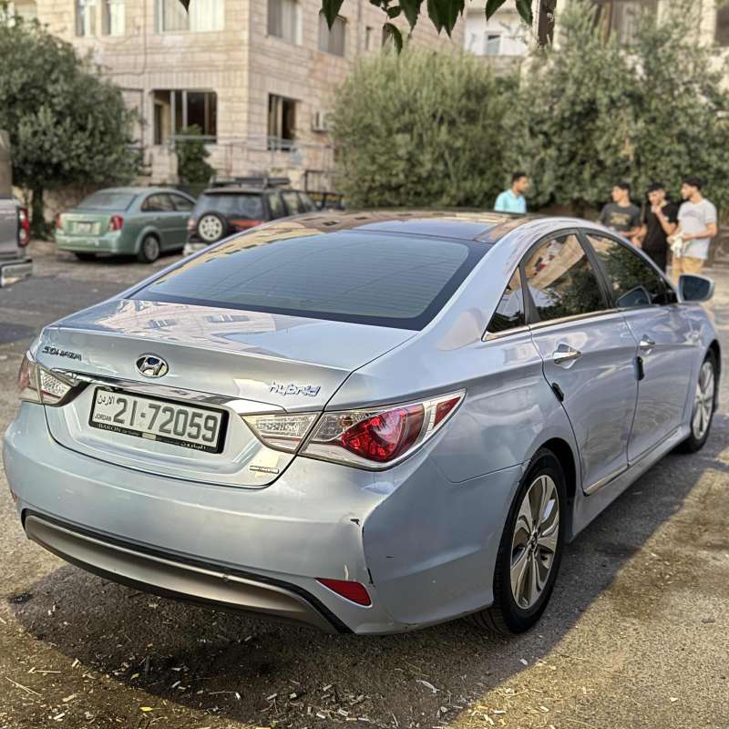 عمان جبل الزهور قرب جامع الرواس 