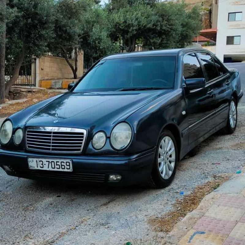 مرسيدس قرش و نص