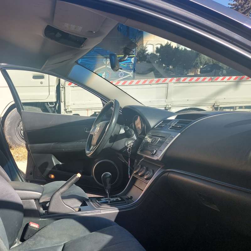 Mazda zoom 6