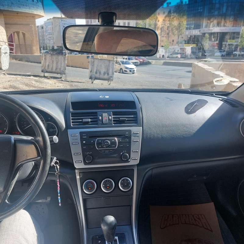 Mazda zoom 6