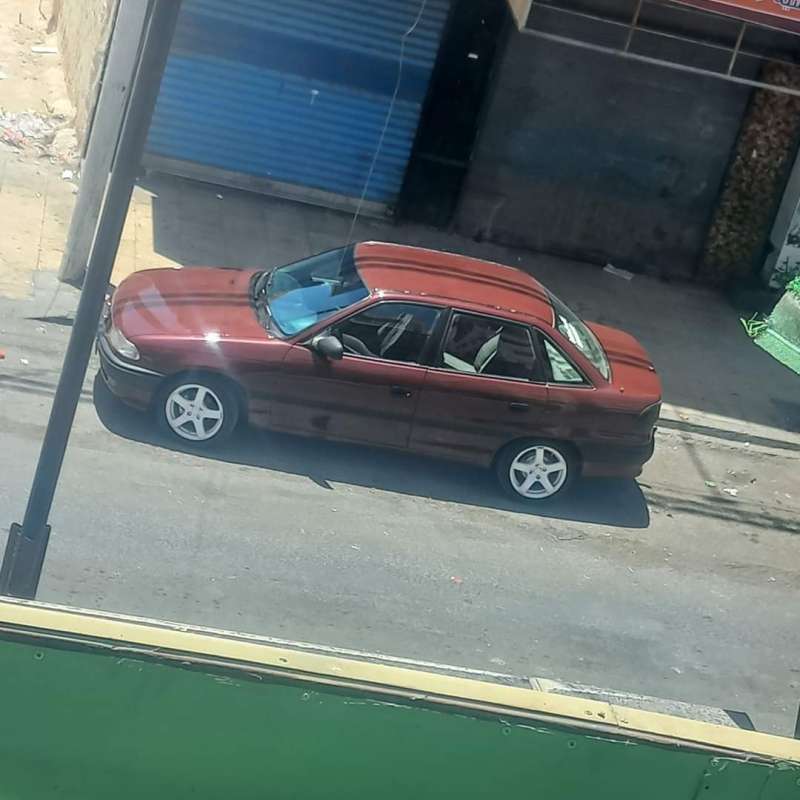 اوبل استرا للبيع