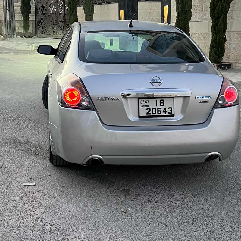 Nissan Altima 