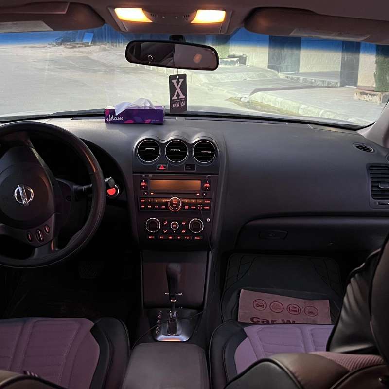 Nissan Altima 