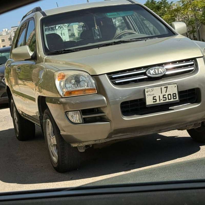 سيارة للبيع 