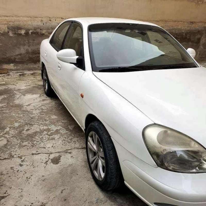 دايو نوبيرا 2001