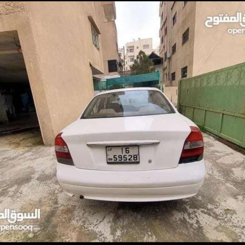 دايو نوبيرا 2001
