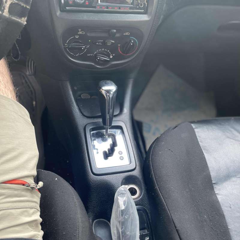 بيجو ٢٠٦