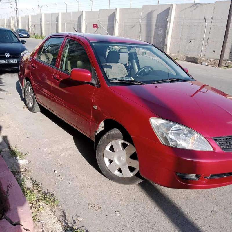ميتسوبيشي للبيع