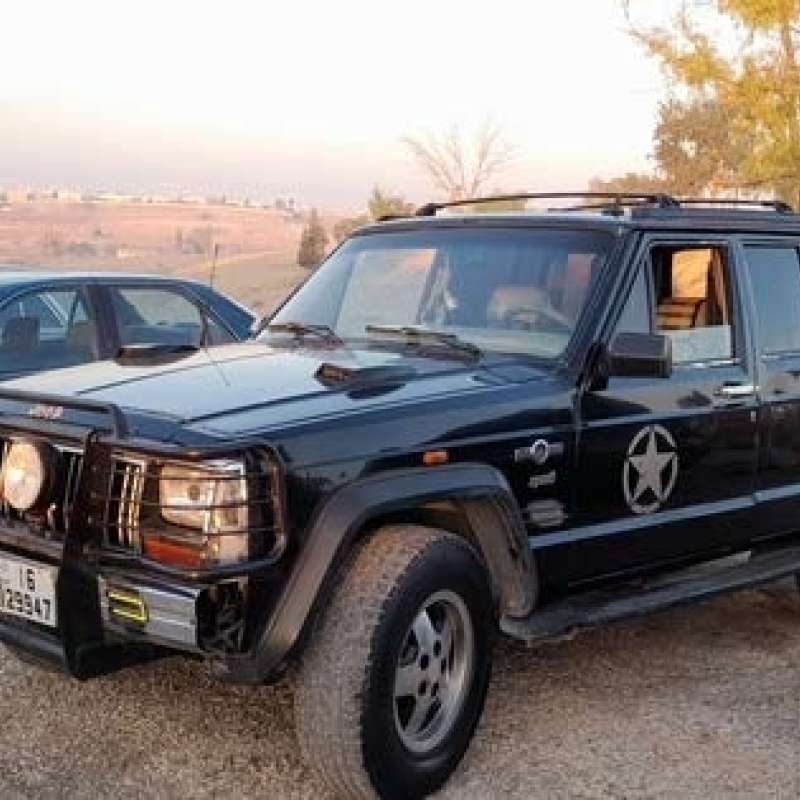 جيب شيروكي 