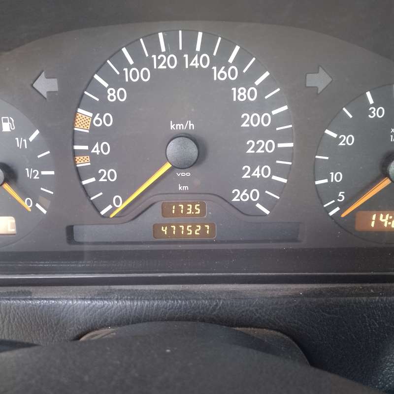 97مرسيدس c200