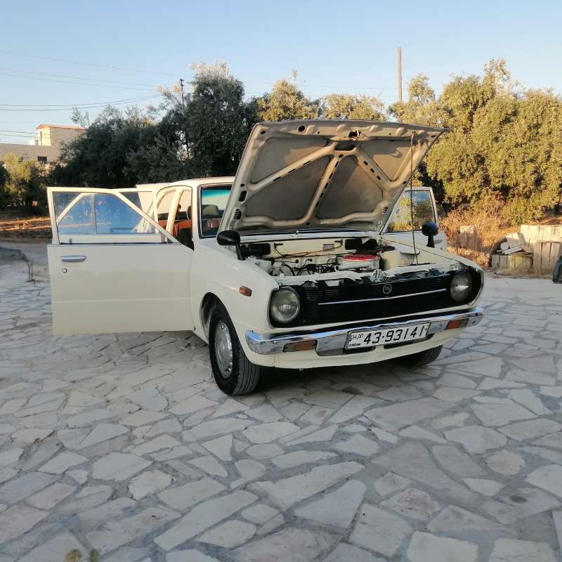 تويوتا كورولا 1977 للبيع