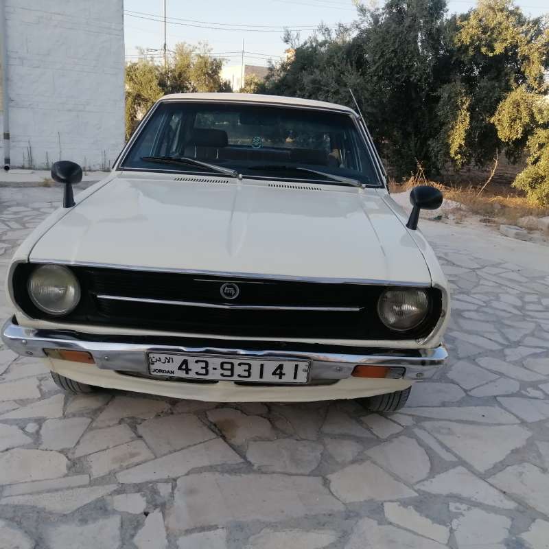 تويوتا كورولا 1977 للبيع