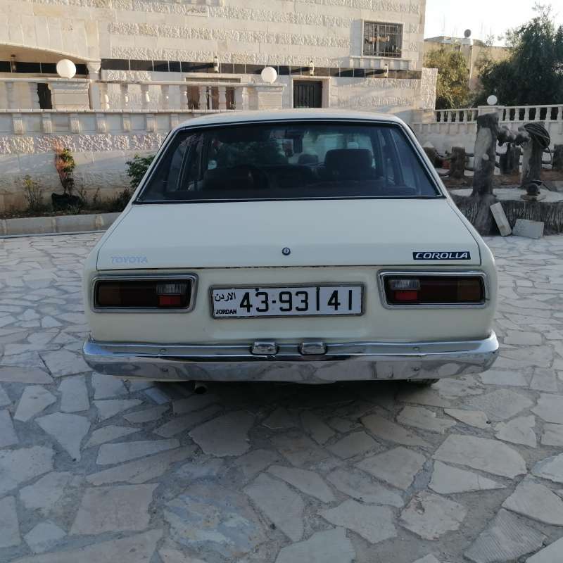 تويوتا كورولا 1977 للبيع