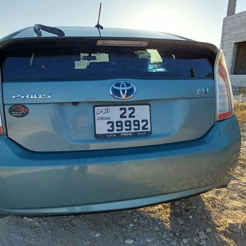 تويوتا بريوس ٢٠١٢