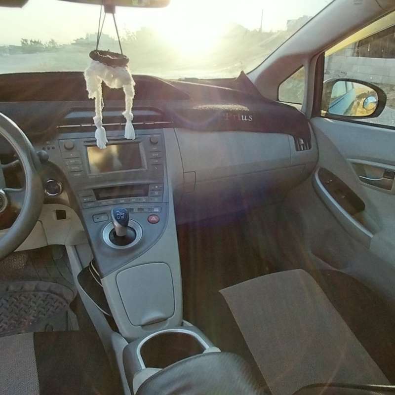 تويوتا بريوس ٢٠١٢