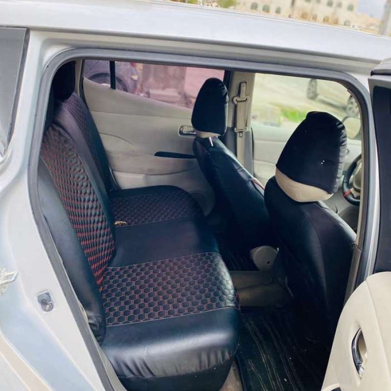 نيسان ليف للبيع او البدل