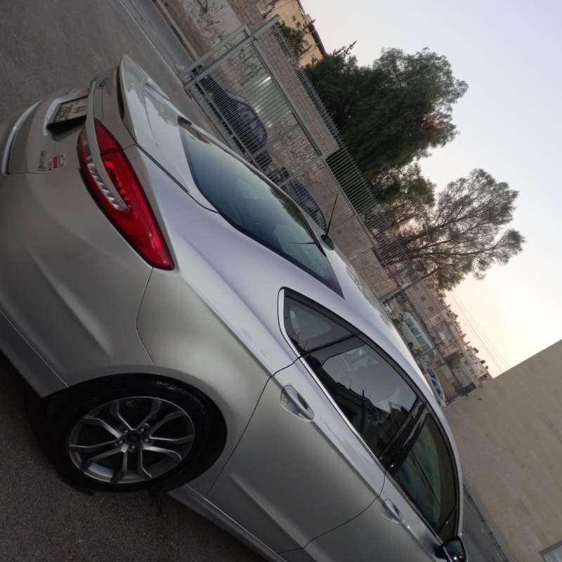 الزرقاء الجديده شارع الكرامه الوينك