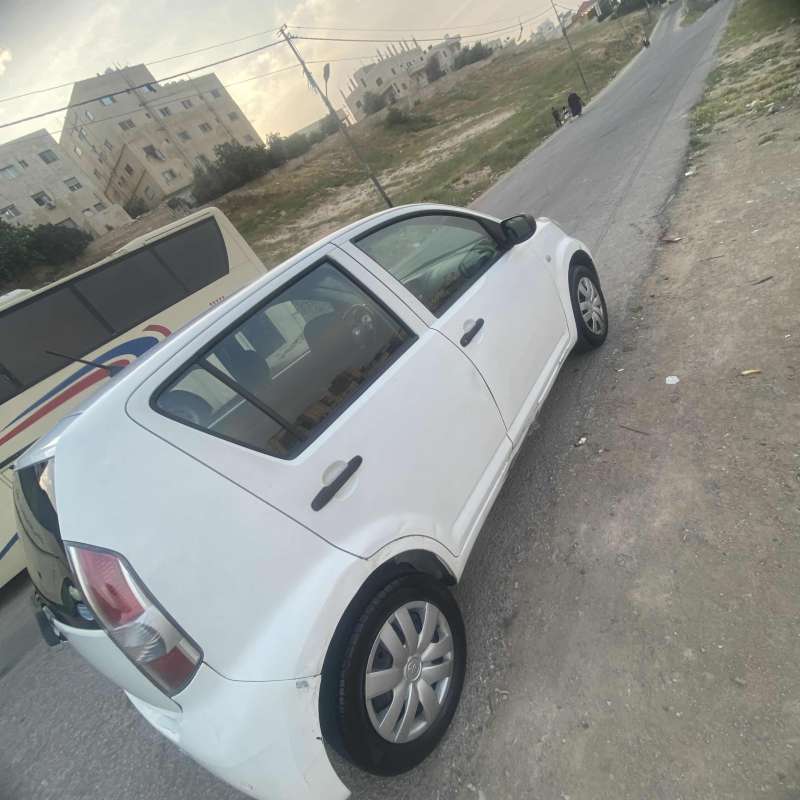 دايهاتسو سيريون ٢٠١٢ للبيع