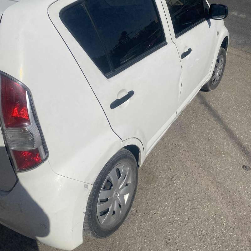 دايهاتسو سيريون ٢٠١٢ للبيع