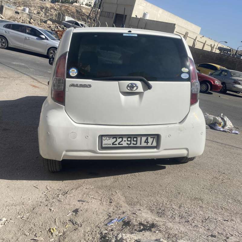 دايهاتسو سيريون ٢٠١٢ للبيع