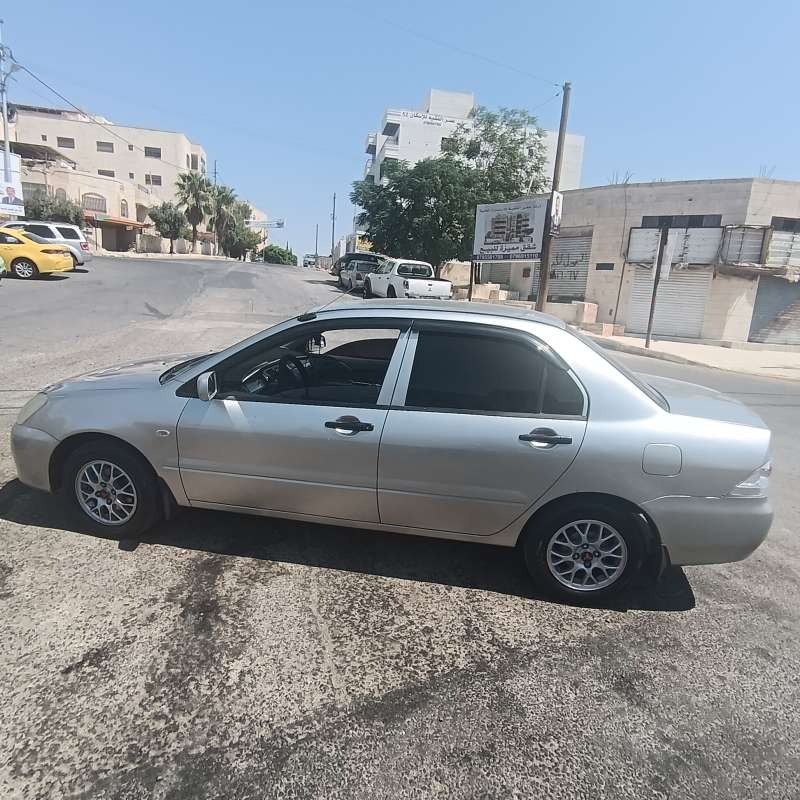 متسوبيشي لانسر وكاله نظيف جدا