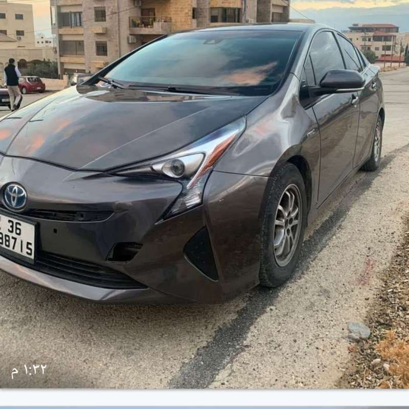 تويوتا بريوس 2017 للبيع او البدل على سيا