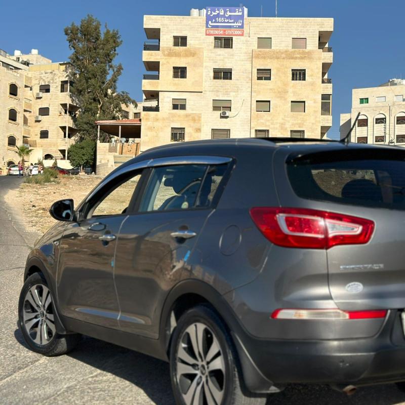 عمان جبل الزهور