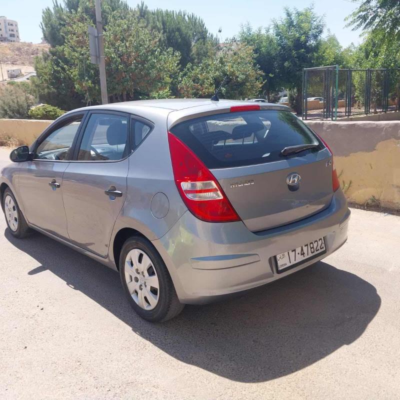 هيونداي i30 موديل 2012
