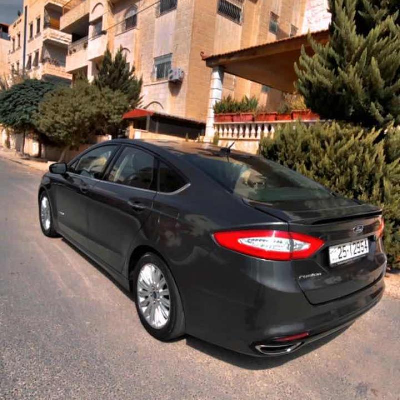 فورد فيوجن 