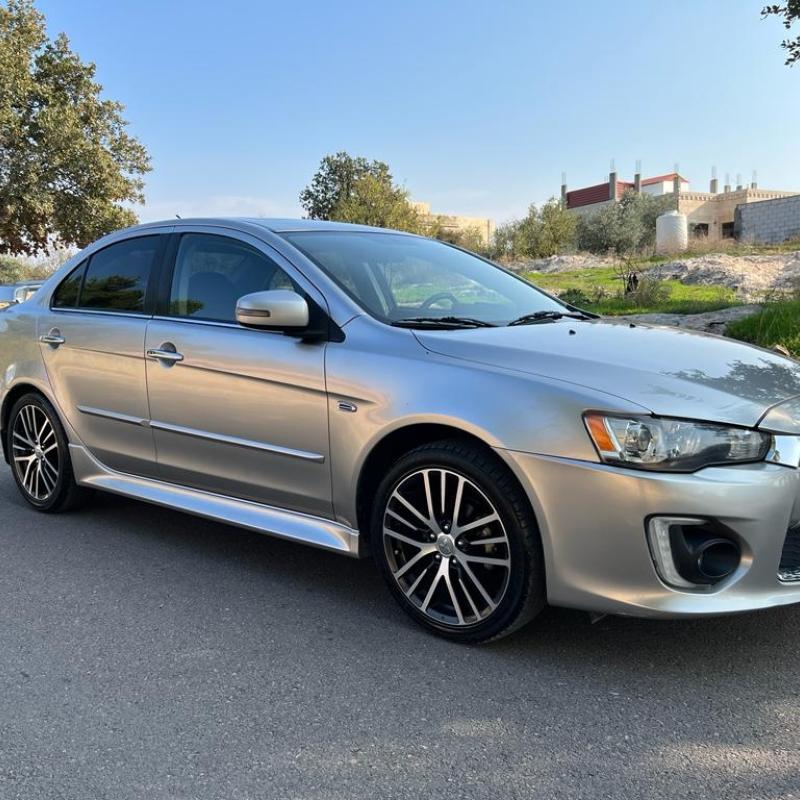 متسوبيشي لانسر Gt 