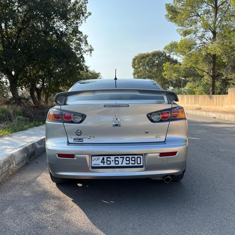 متسوبيشي لانسر Gt 