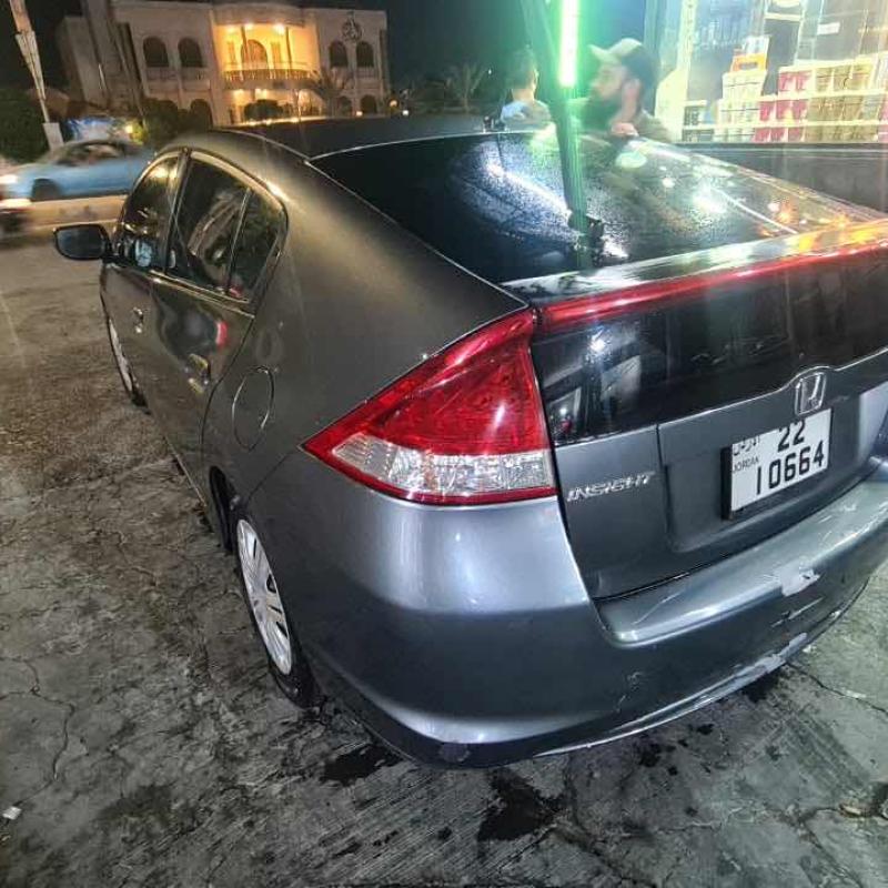هوندا انسايت موديل ٢٠١٠ هايبرد  السعر المطلوب ٦٠٠٠ دينار للتواصل على الرقم ٠٧٨٥٧٨٠٦٢٠
