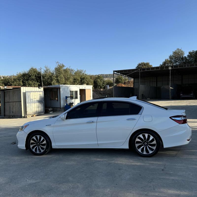 HONDA ACCORD EXL 2017FULLY LOADED