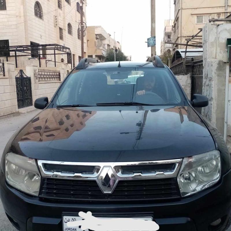 سيارة جيب ٢٠١٥بدها صيانة بودي بس 