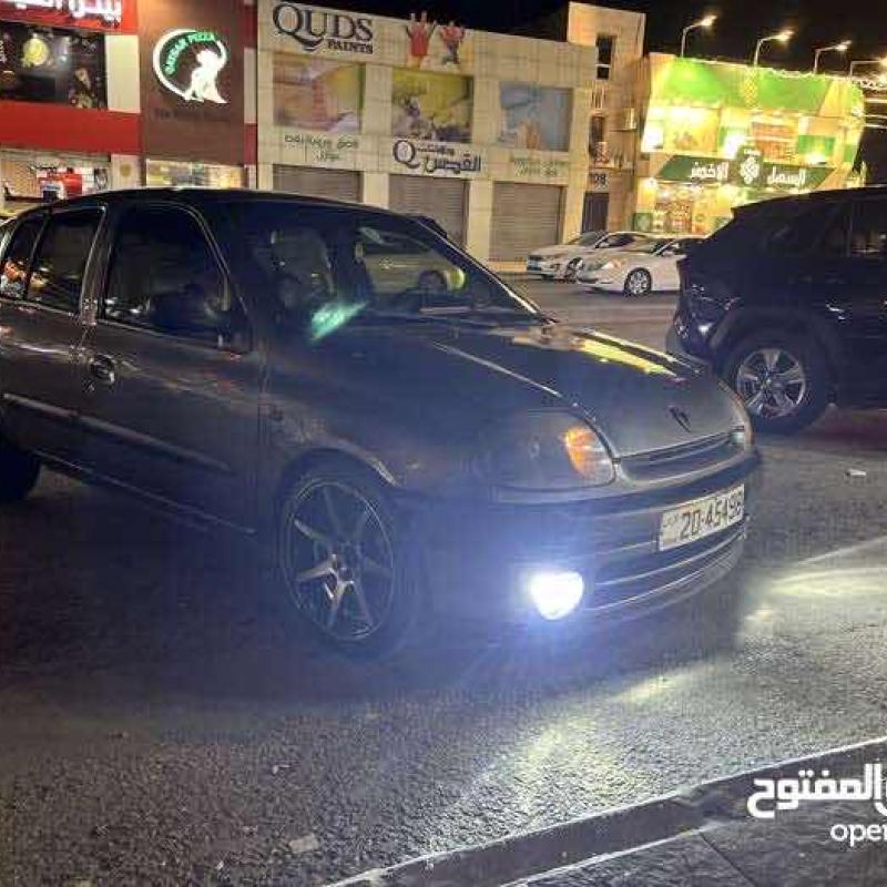 رينو كليو هاتشباك 