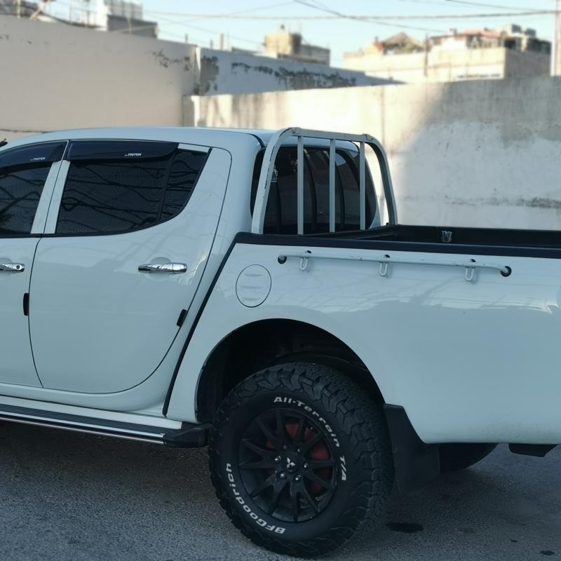 Mitsubishi l200 2014 4* 4