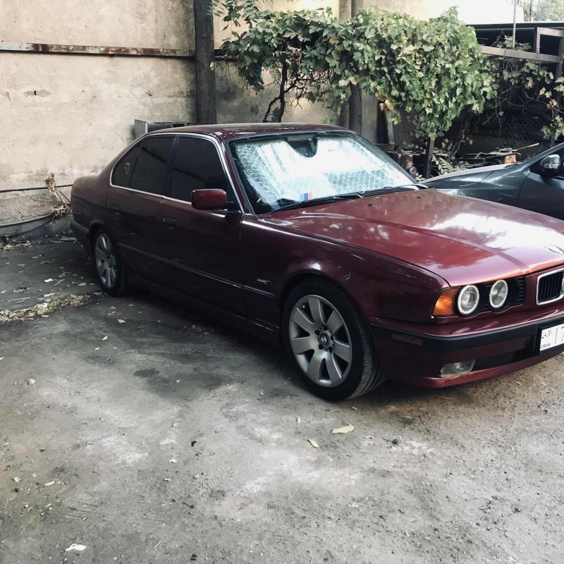 بي ام 520 1995 520