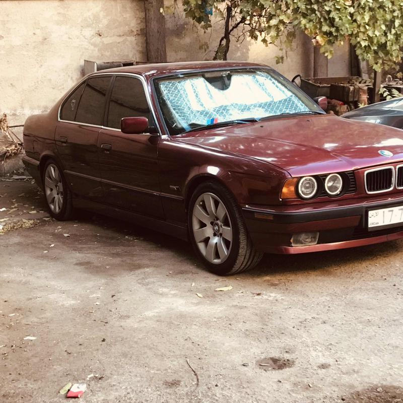 بي ام 520 1995 520