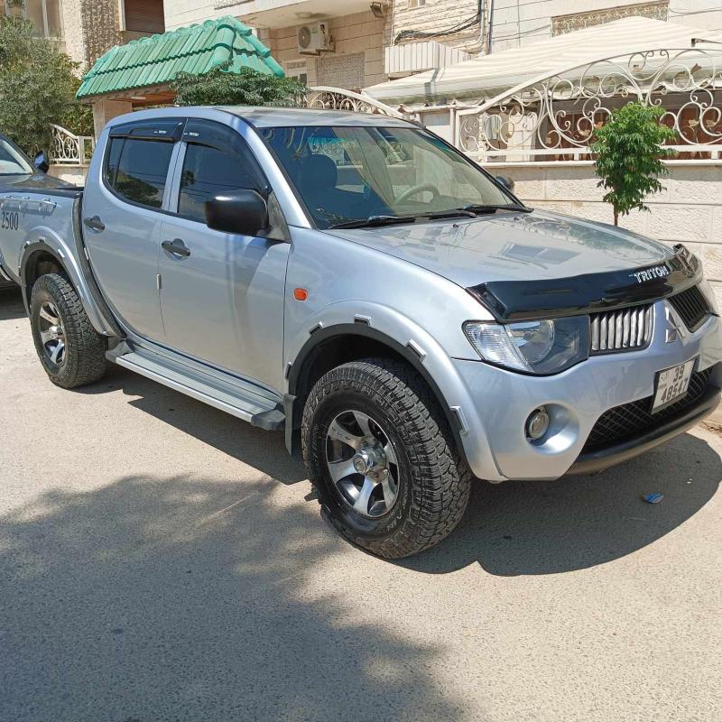 ميتسوبيشي l200 2007