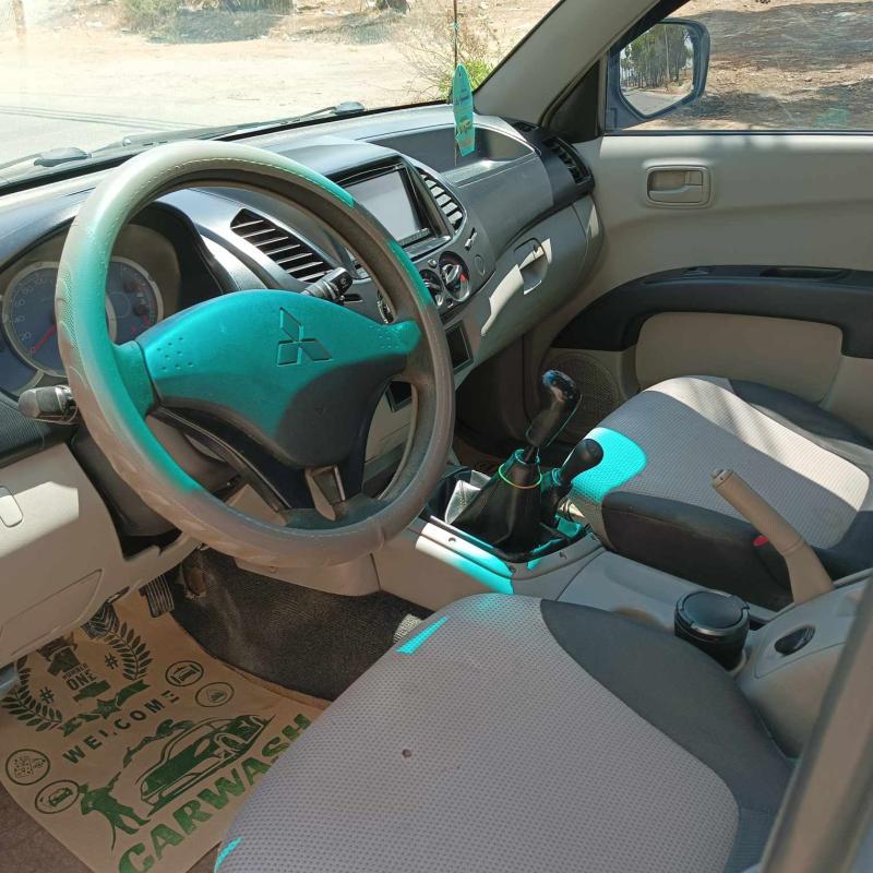 ميتسوبيشي l200 2007