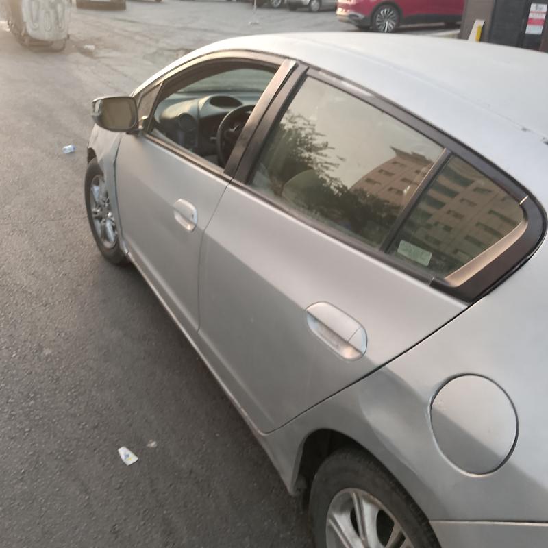 سيارة هوندا انسايت للبيع 