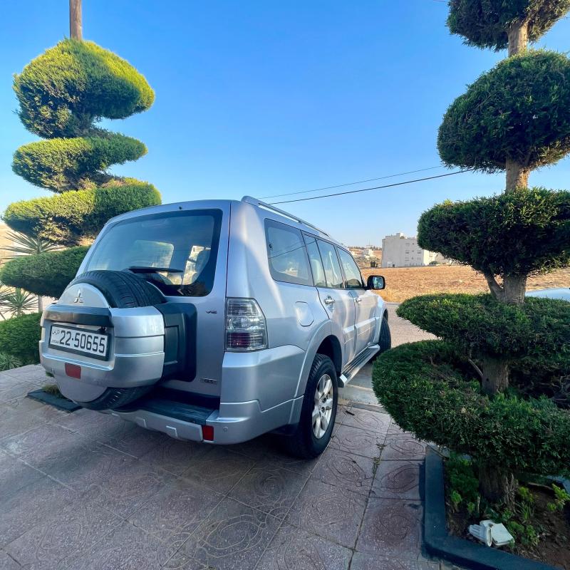  ميتسوبيشي Mitsubishi pajero 
