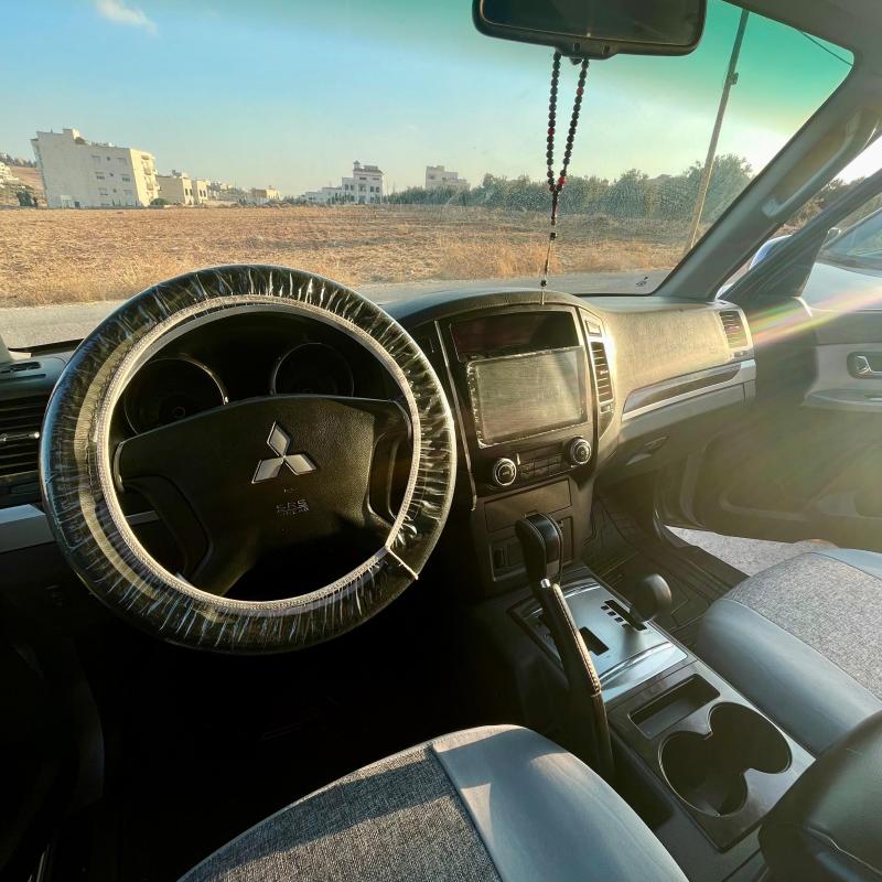  ميتسوبيشي Mitsubishi pajero 