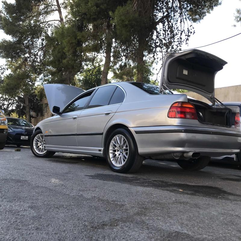 BMW