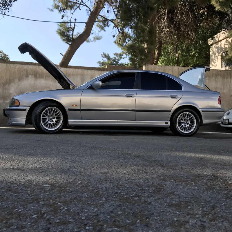 BMW