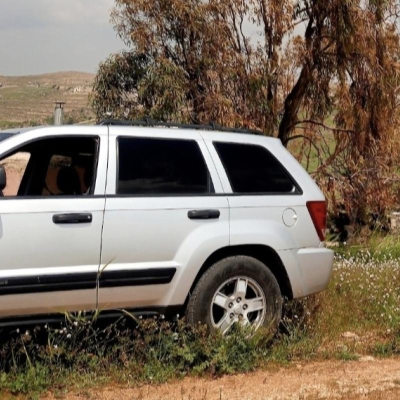 جيب شيروكي موديل 2006