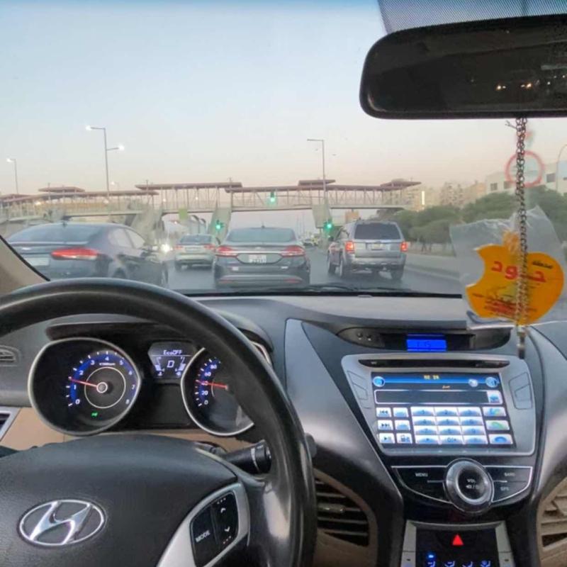 Elantra 2012