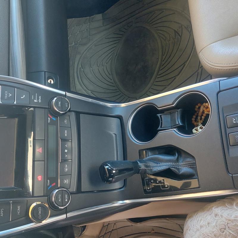 Toyota camry XLE for sale